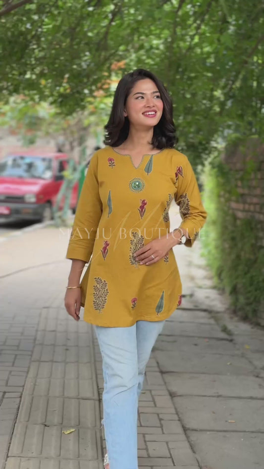 Short Kurthi