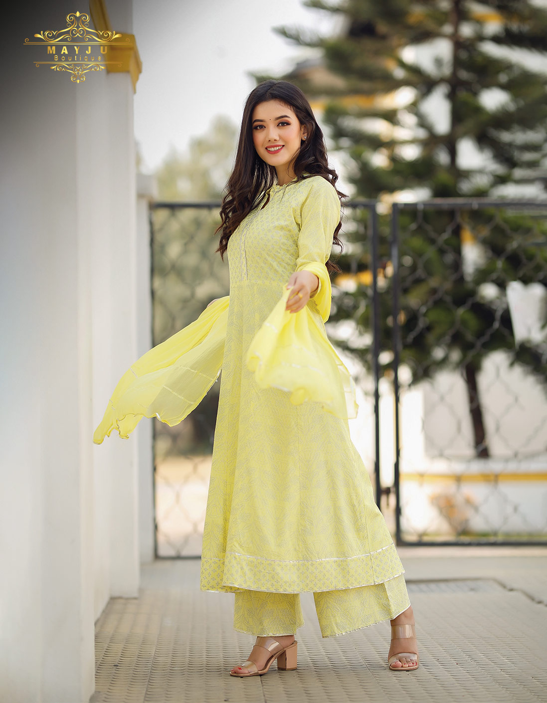 umbrella sleeves kurti plazo umbrellasleeveskurtiplazo  Indian outfits  modern Designs for dresses Designer plus size clothing